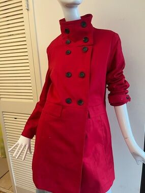 Esprit Red Double-Breasted Trench Coat with High Collar